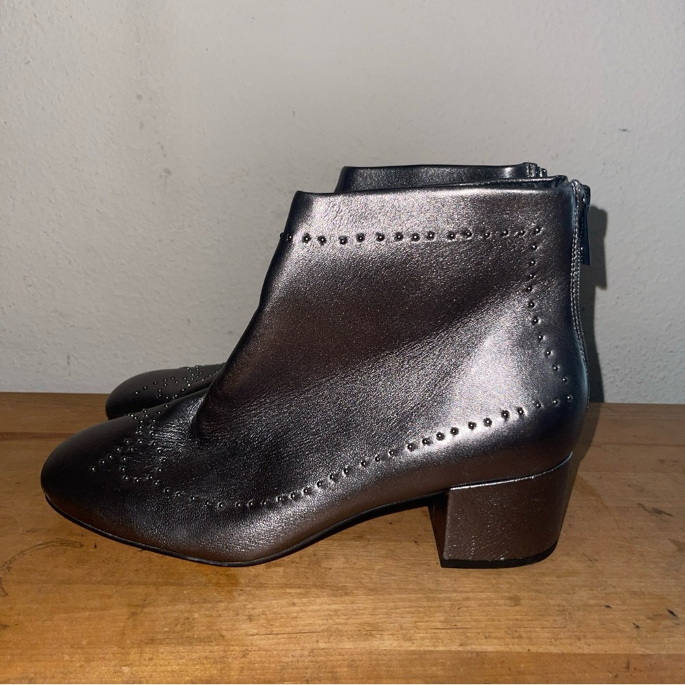 Donald J Pliner Women Cafne Bow Gun Metal Leather Ankle Booties NWT Sz 9 - Picture 5 of 10